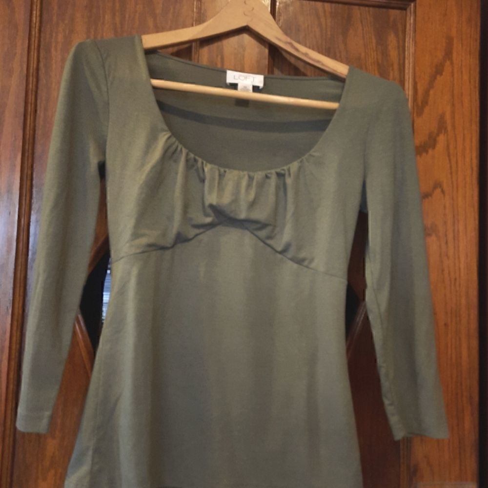 LOFT Scoopneck Ruched Long Sleeve Top Green